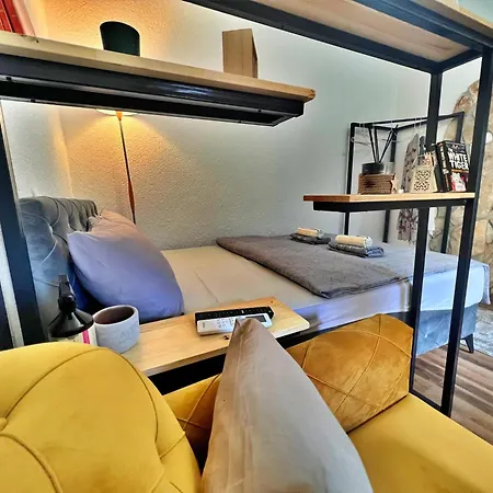 Apartment Chic Old Town With Patio *