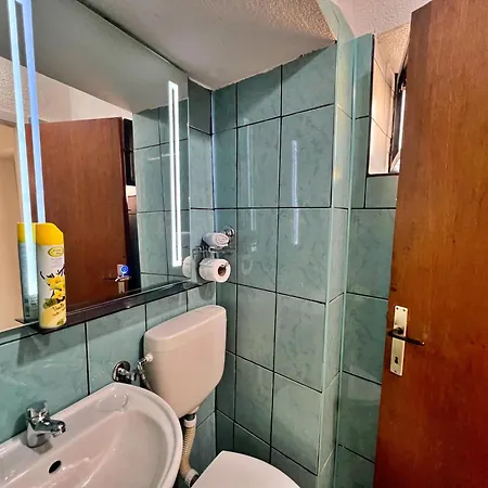 Old Town With Patio Daire *