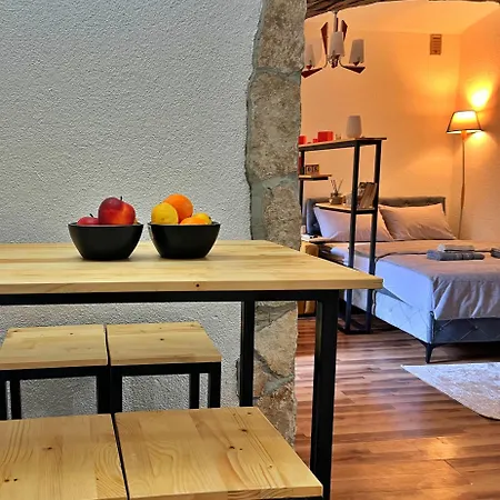 Apartment Chic Old Town With Patio Sarajevo