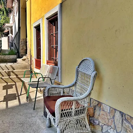 Apartment Chic Old Town With Patio