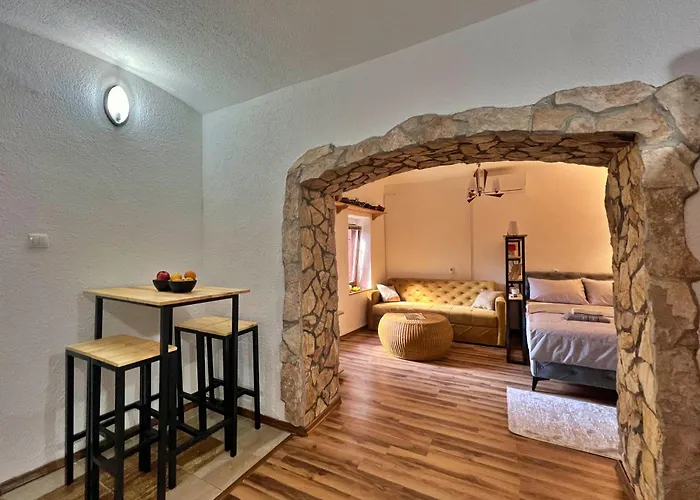 Lejlighed Old Town With Patio Sarajevo