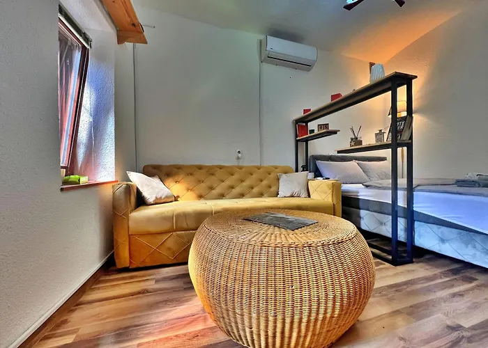 Lejlighed Old Town With Patio *